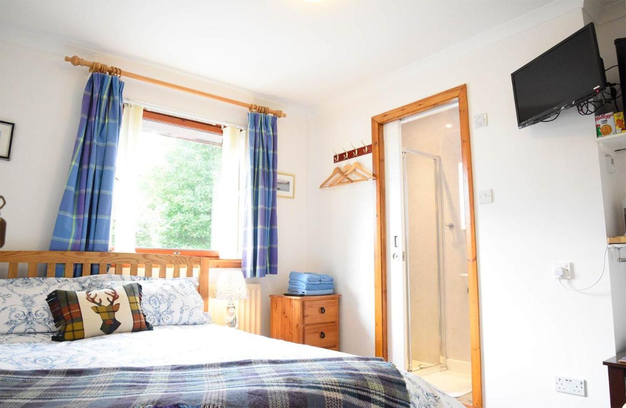 Kenmore Bed And Breakfast Portree Kültér fotó